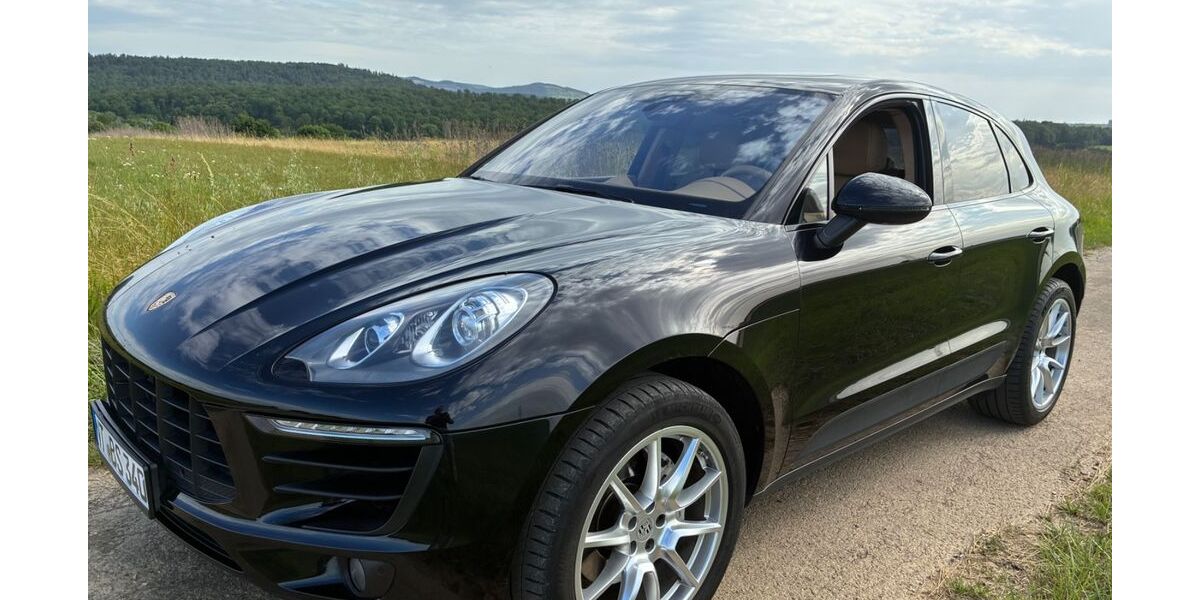 Porsche Macan 123.085 km 32.700 &euro; Nürtingen 72622