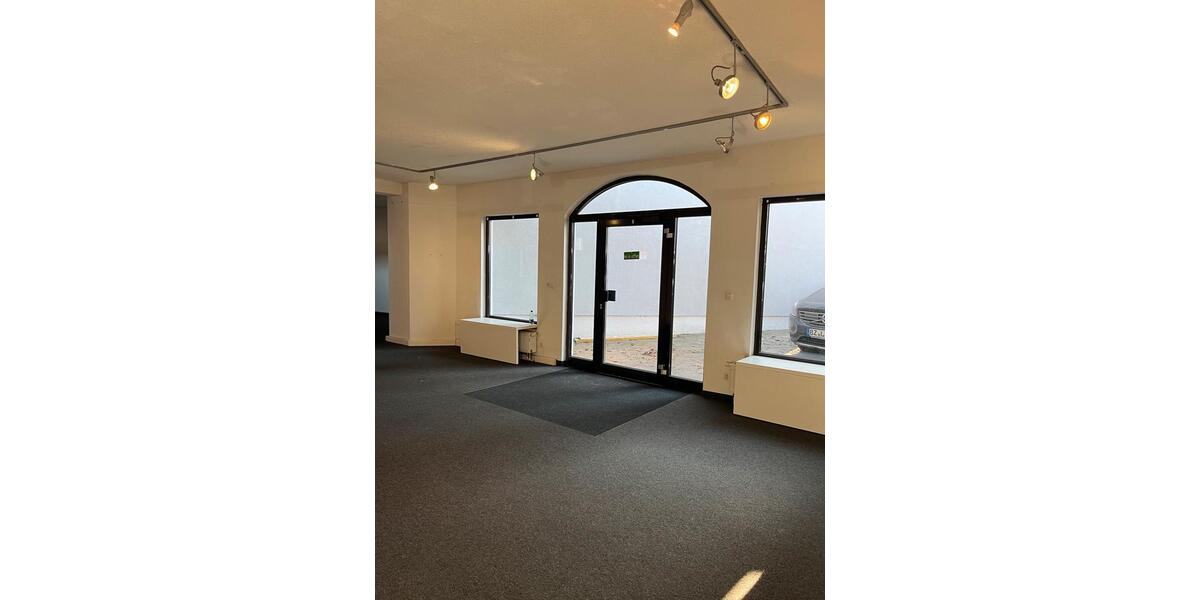 Gewerbeobjekt Kamenz - 18&euro; | Angebot:24672612