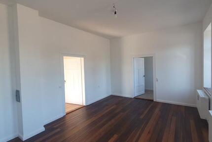 sanierte Altbauwohnung 3 zimmer