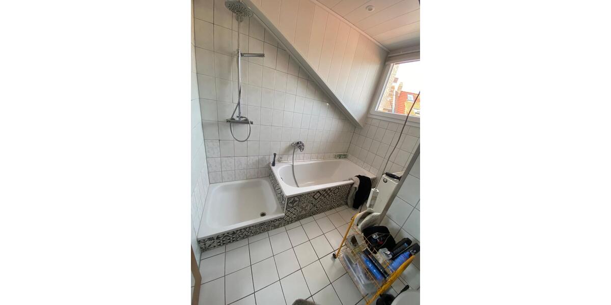 Mehrfamilienhaus, Wohnhaus Frankfurt am Main Bergen-Enkheim - 10 Zimmer, 210 m&sup2;, 735.000&euro; | Angebot:26201115