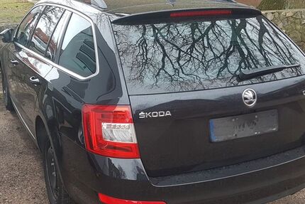 Skoda Octavia 237.000 km 8.200 &euro; Barmen 42283