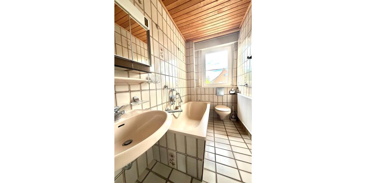 Etagenwohnung Lingen (Ems) - 2 Zimmer, 51 m&sup2;, 650&euro; | Angebot:26580628