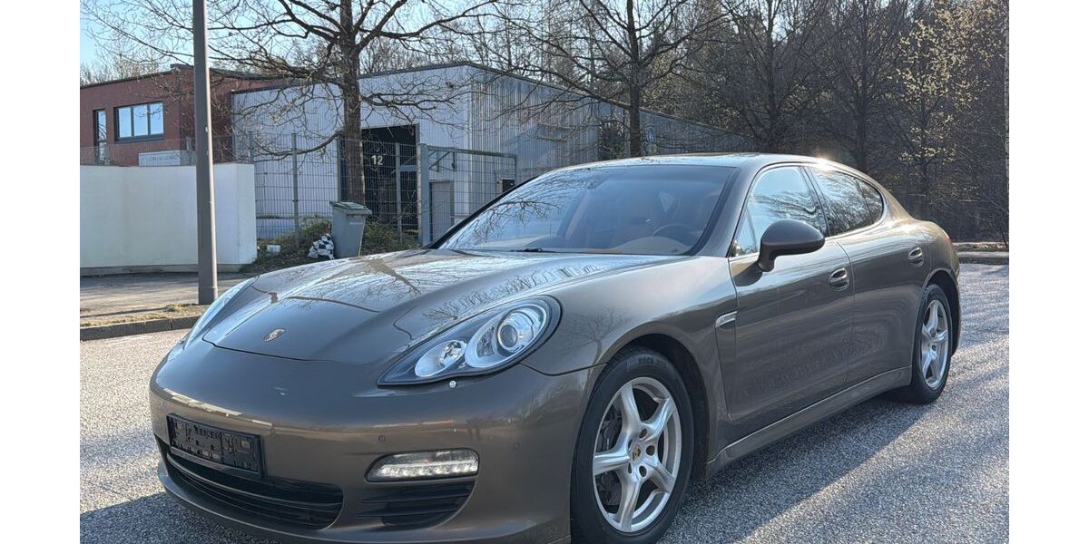 Porsche Panamera 48.000 km 34.700 &euro; Hamburg 22179