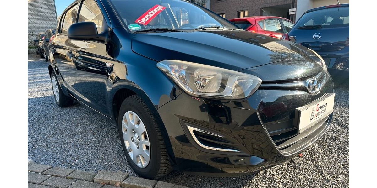 Hyundai i20 199.342 km 2.950 &euro; Aachen 52080