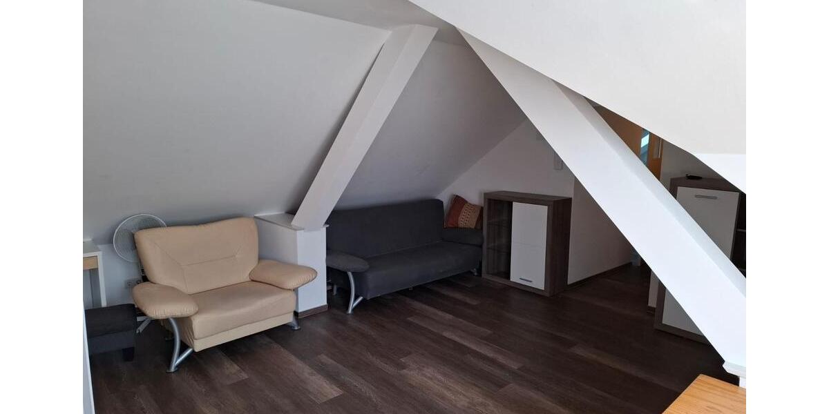 Dachgeschoßwohnung Baunatal - 1 Zimmer, 40 m&sup2;, 400&euro; | Angebot:26064372