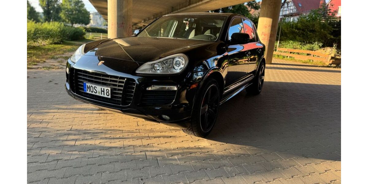 Porsche Cayenne 98.000 km 22.999 &euro; Mosbach 74821