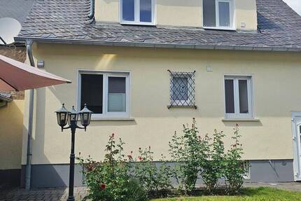 Haus Niederwerth - 4 Zimmer, 114 m&sup2;, 520.000&euro; | Angebot:26730809