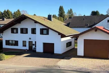 Haus Dahlem - 6 Zimmer, 201 m&sup2;, 560.000&euro; | Angebot:25403235