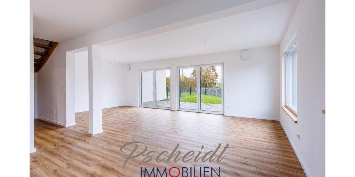 Reihenendhaus Langquaid - 5 Zimmer, 148 m&sup2;, 560.000&euro; | Angebot:25834896