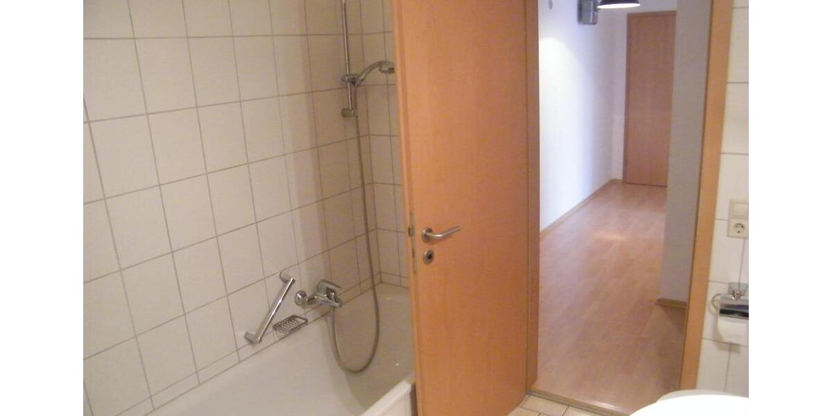 Etagenwohnung Nördlingen - 2 Zimmer, 65 m&sup2;, 330&euro; | Angebot:26317532