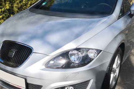 Seat Leon 73.883 km 6.990 &euro; Dresden-Heidenau 01809