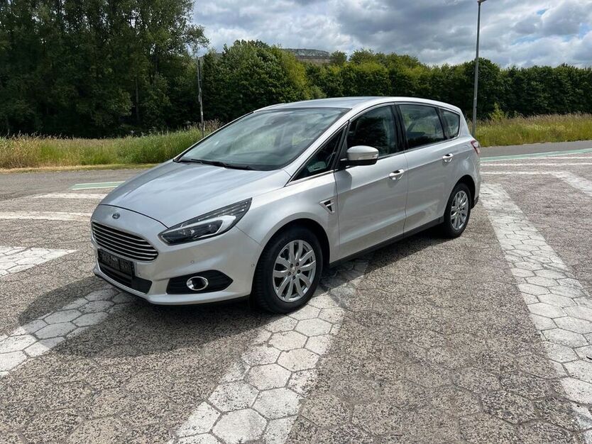 S-Max