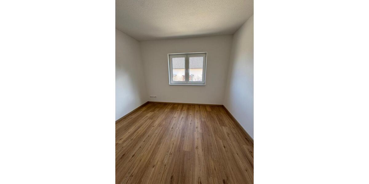 Erdgeschoßwohnung Winsen (Aller) - 3 Zimmer, 93 m&sup2;, 1.090&euro; | Angebot:26005643