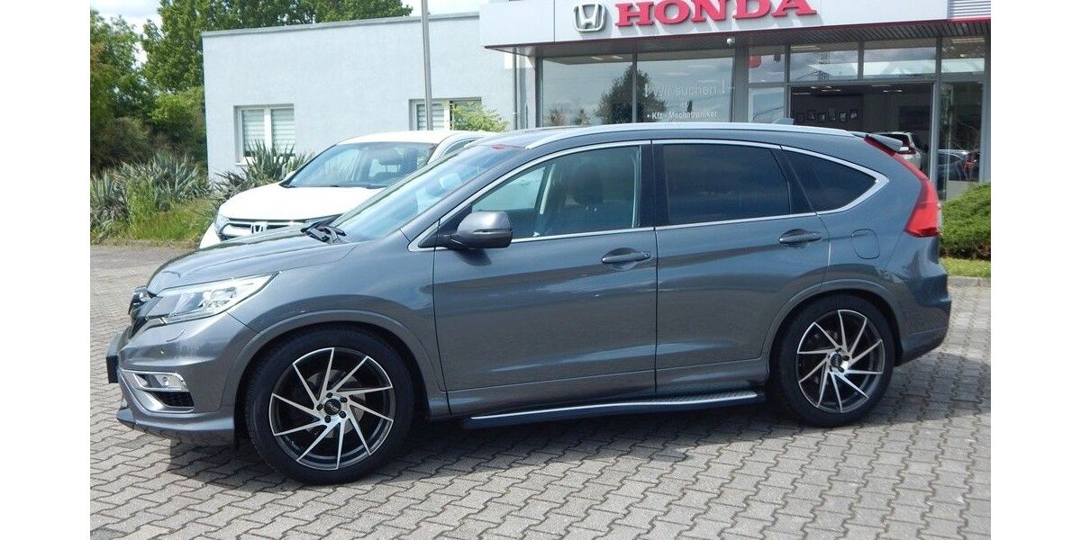 Honda CR-V 146.690 km 14.990 &euro; Zwenkau 04442