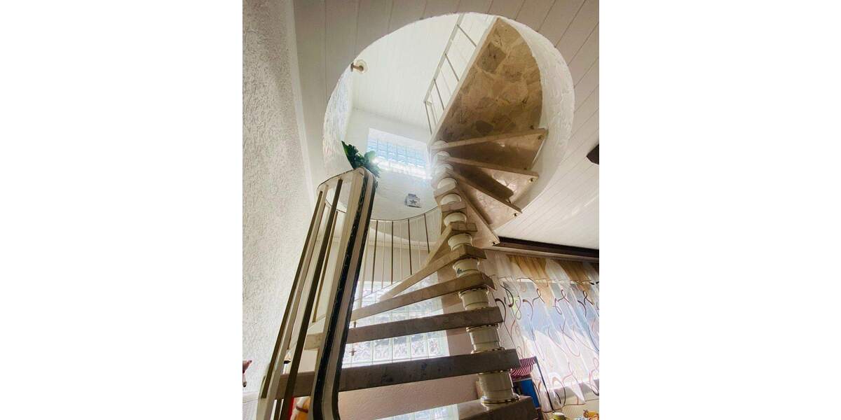 Zwei Häuser auf einem Grundstück 9 zimmer