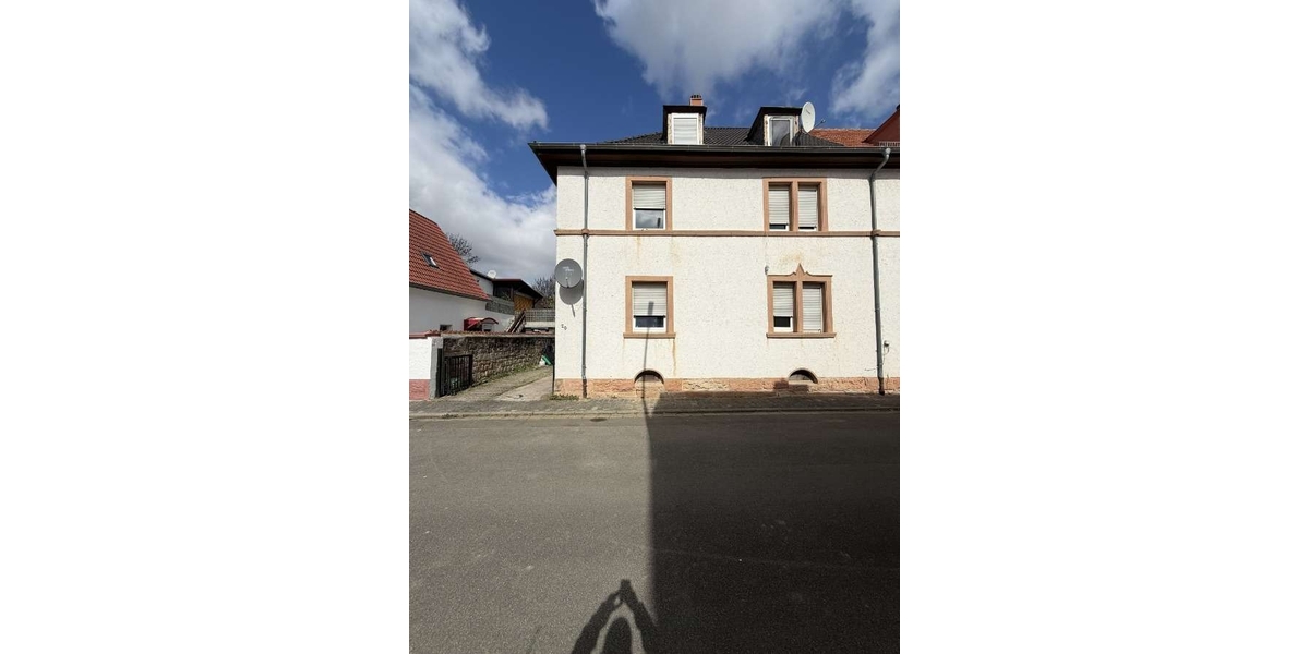 Attraktive Doppelhaushälfte mit hoher Rendite in Kerzenheim - Doppelhaushälfte Kerzenheim | Angebot:27159264