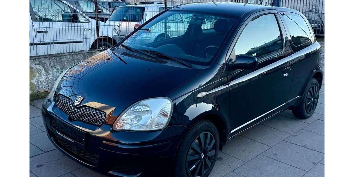 Toyota Yaris 195.000 km 1.990 &euro; Hamburg 20097