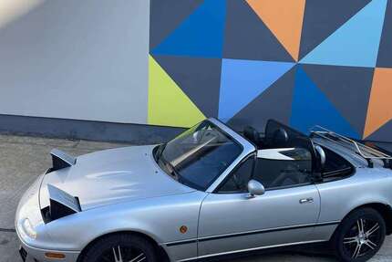 Mazda MX-5 9.766 km 16.980 &euro; Halle (Saale) 06116