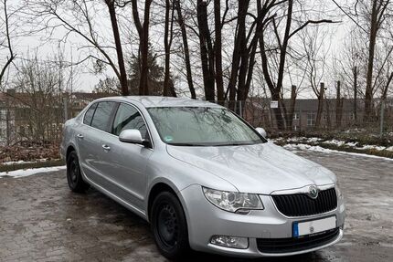 Skoda Superb 143.254 km 5.500 &euro; Schwerin 19053