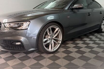 Audi A5 165.782 km 16.999 &euro; Fulda 36043