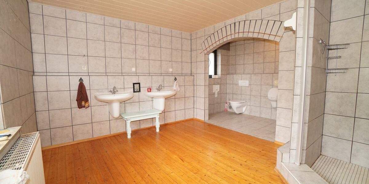 Mehrfamilienhaus, Wohnhaus Gütersloh / Hollen Hollen - 5 Zimmer, 149 m&sup2;, 349.000&euro; | Angebot:25708795