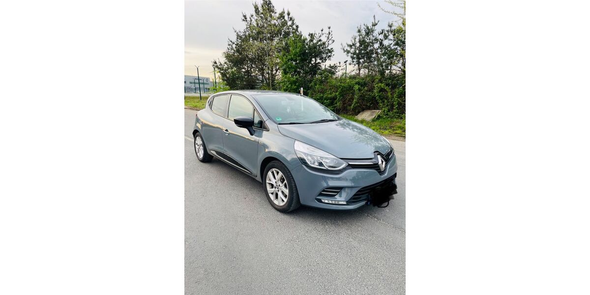 Renault Clio 75.000 km 9.100 &euro; Frankfurt am main 60435