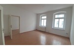 WG-Wohnung mit 4-Zimmern, 2.OG mit 2 Bädern und 2 Küchen in Gera