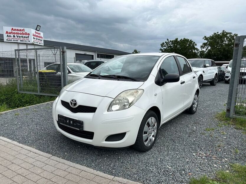 Yaris