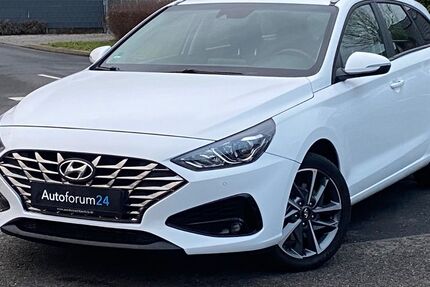 Hyundai i30 53.000 km 14.800 &euro; Jülich 52428