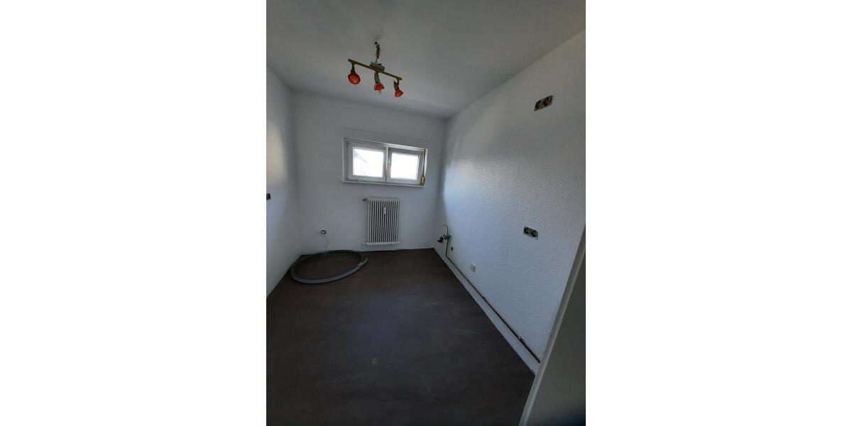 Erdgeschoßwohnung Kleinblittersdorf - 3 Zimmer, 60 m&sup2;, 450&euro; | Angebot:25362915