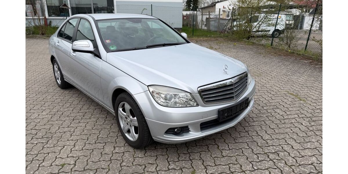 Mercedes-Benz C 180 107.508 km 8.500 &euro; Ahrensbök 23623
