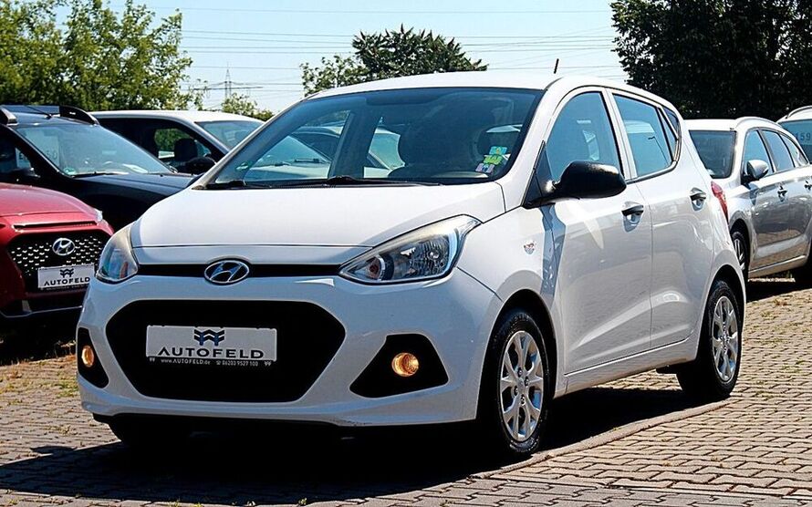 i10
