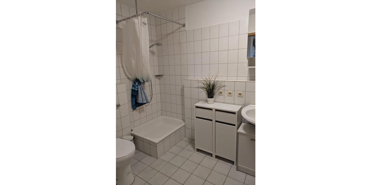 Helle 2-Zimmer DG Wohung 2 zimmer