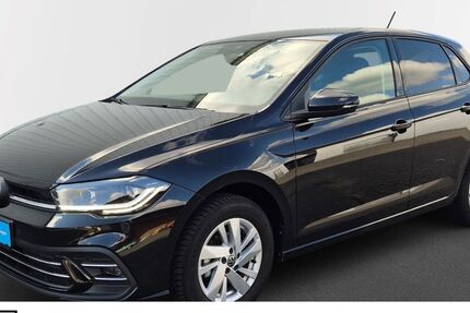 VW Polo 22.086 km 21.449 &euro; Mölln 23879