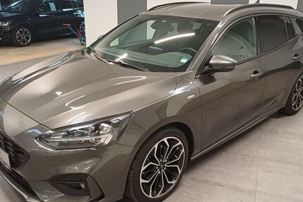 Ford Focus 110.052 km 14.950 &euro; Bad Oeynhausen 32547