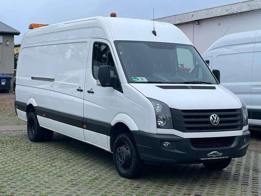 VW Crafter 177.000 km 13.999 € Berlin 13088