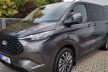 Ford Tourneo Custom 6.800 km 59.660 € Dessau-Roßlau 06849