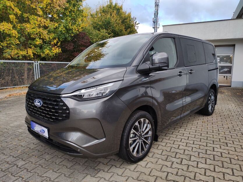 Ford Tourneo Custom 6.800 km 59.660 € Dessau-Roßlau 06849