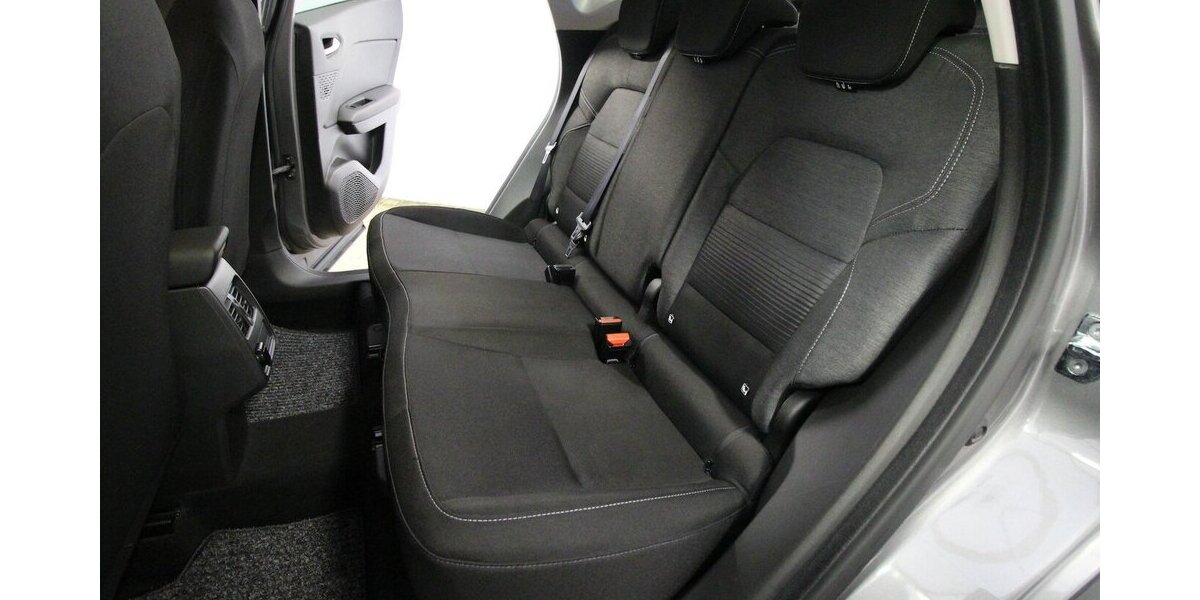 Renault Captur II 1.3 TCe 130 Experience NAVI+LED+AHK 90.917 km 13.900 &euro; Hagenow 19230