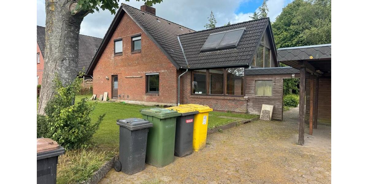 Einfamilienhaus Leck - 8 Zimmer, 200 m&sup2;, 350.000&euro; | Angebot:26816397