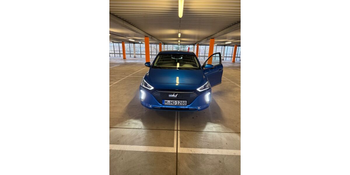 Hyundai IONIQ 96.000 km 13.500 &euro; Haar 85540