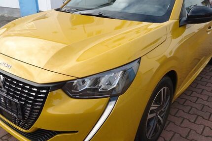 Peugeot 208 43.837 km 13.999 &euro; Nobitz 04603