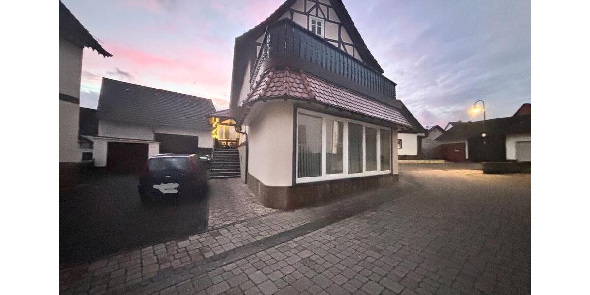 Großzügiges 135 qm Einfamilienhaus zu vermieten 5 zimmer