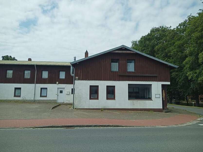 Haus zum Kaufen in Albersdorf 239.000 € 191.5 m²