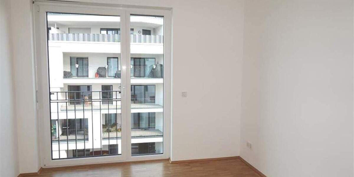 Etagenwohnung Mönchengladbach Stadtmitte - 4 Zimmer, 129 m&sup2;, 1.613&euro; | Angebot:24623557