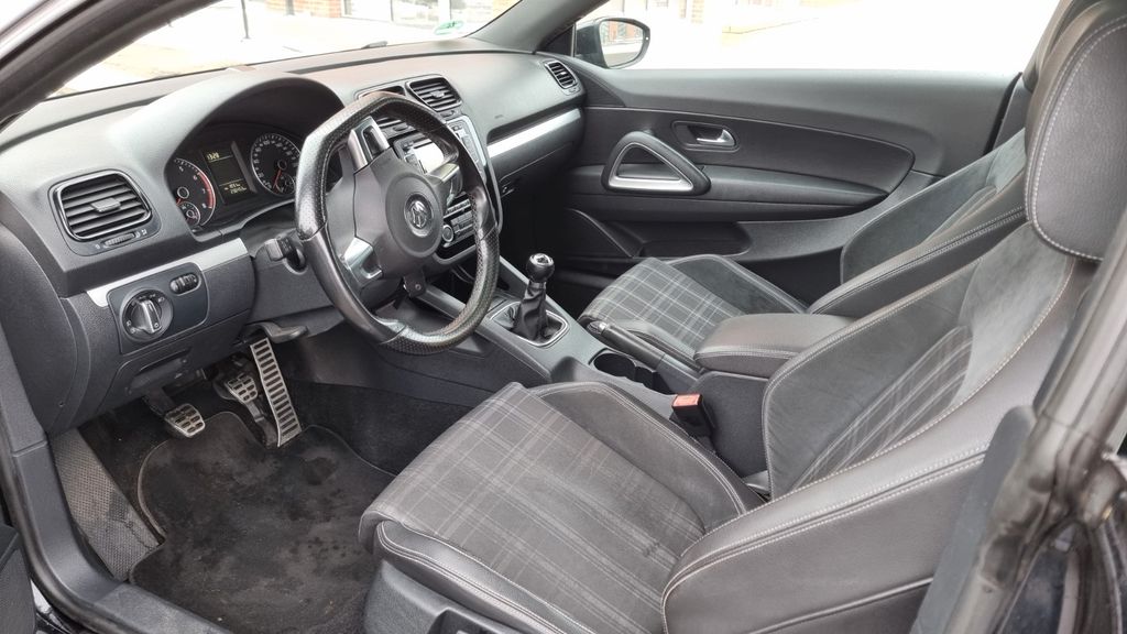 VW Scirocco 236.000 km 3.700 &euro; Sarstedt 31157
