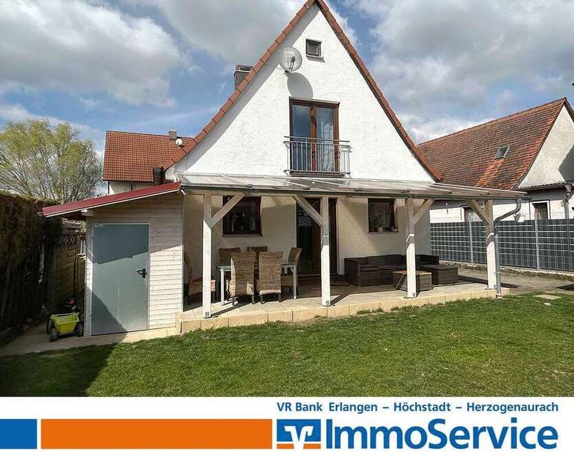 Haus zum Kaufen in Hetzles 297.000 € 92 m²