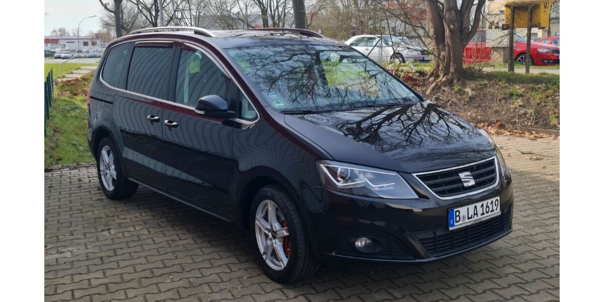 Seat Alhambra 156.800 km 18.200 &euro; Berlin 10827
