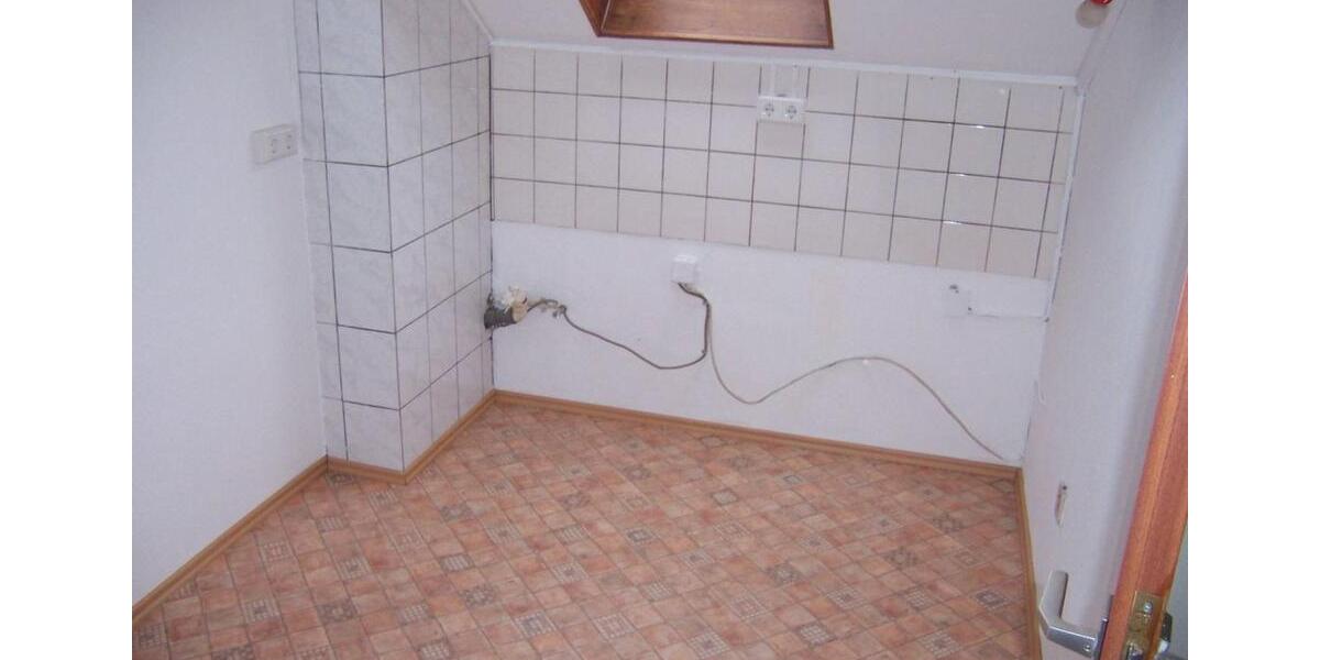 Dachgeschoßwohnung Ludwigshafen am Rhein Ludwigshafen-Oggersheim - 1 Zimmer, 29 m&sup2;, 270&euro; | Angebot:24750479