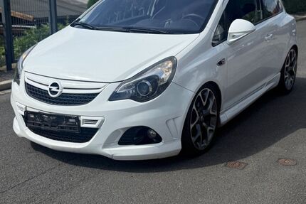 Opel Corsa 135.204 km 7.300 &euro; Werl 59457